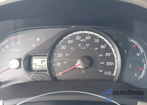 2011 Toyota Sienna Le V6 from USA, damaged, VIN 5TDKK3DC0BS122656